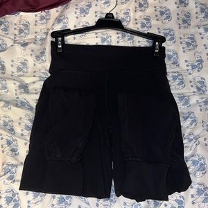 Lululemon joggers black size 2 Great condition